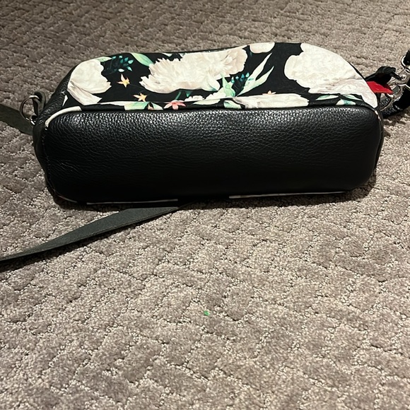 Crossbody Leather/Canvas Purse - Picture 4 of 4
